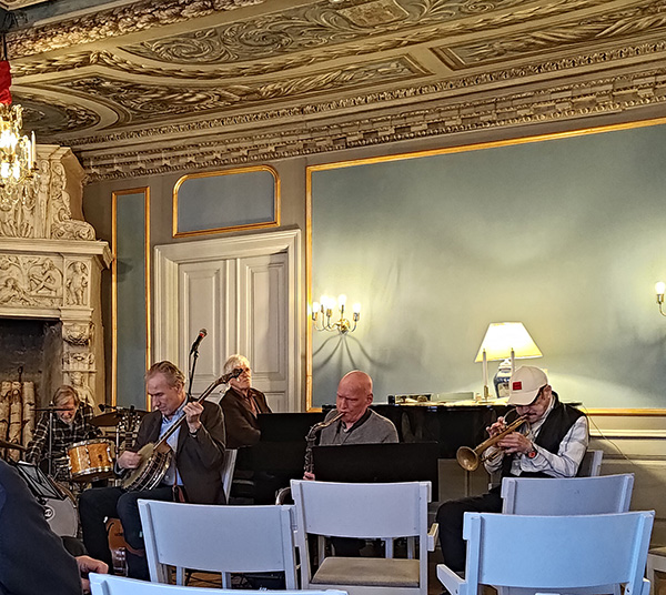 Jazz p&aring; Ekebyhof Eker&ouml;